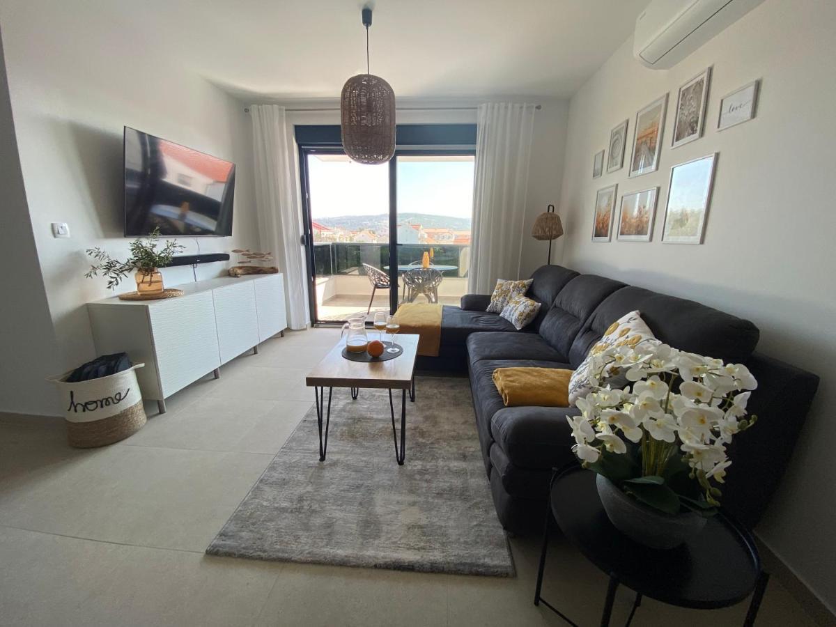 Apartment Agnes With 63 M2 Rooftop Terrace, Grill And Pool โอครูกกอร์นญี ภายนอก รูปภาพ