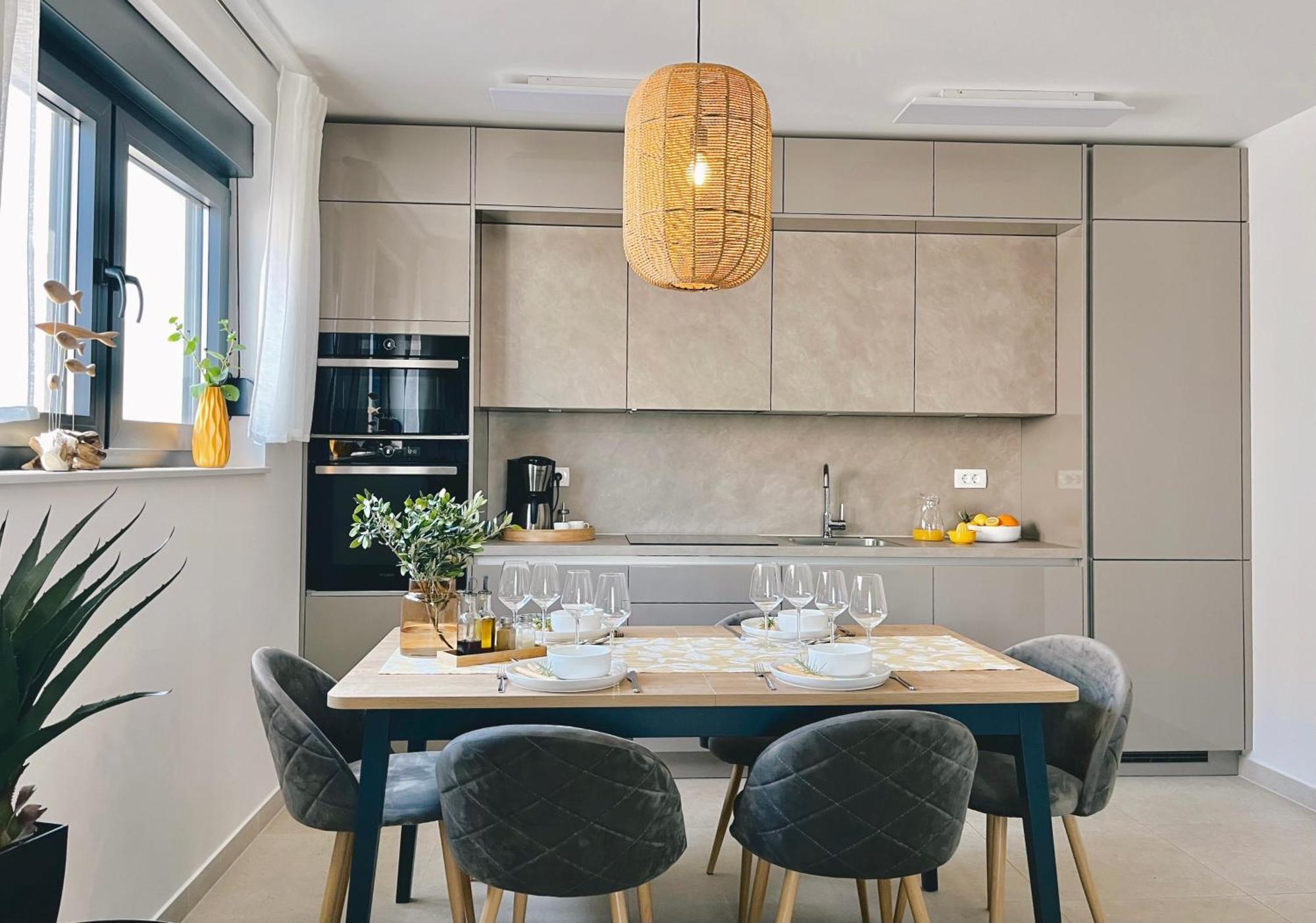 Apartment Agnes With 63 M2 Rooftop Terrace, Grill And Pool โอครูกกอร์นญี ภายนอก รูปภาพ